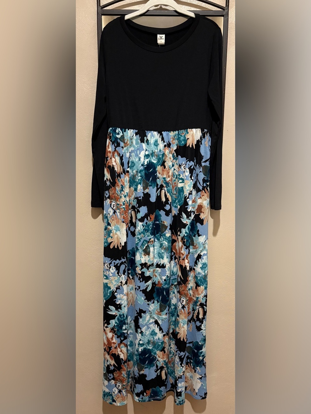 Sew In Love Black Top Floral Panel Maxi Dress - Teal and Blue Size M